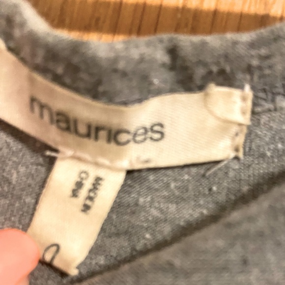 Selling a top from Maurices! - Picture 3 of 3